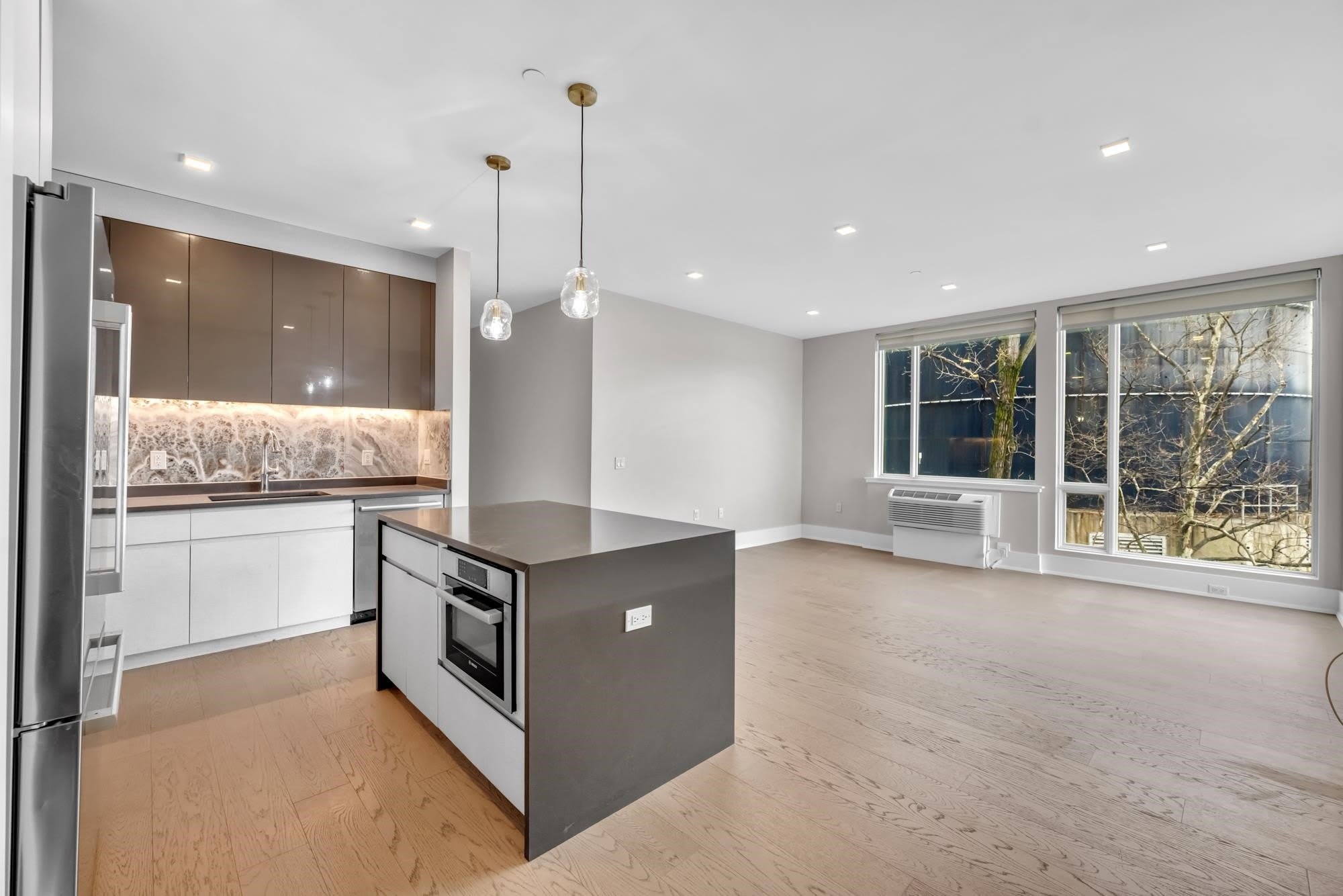 7101 RIVER RD – photo 3