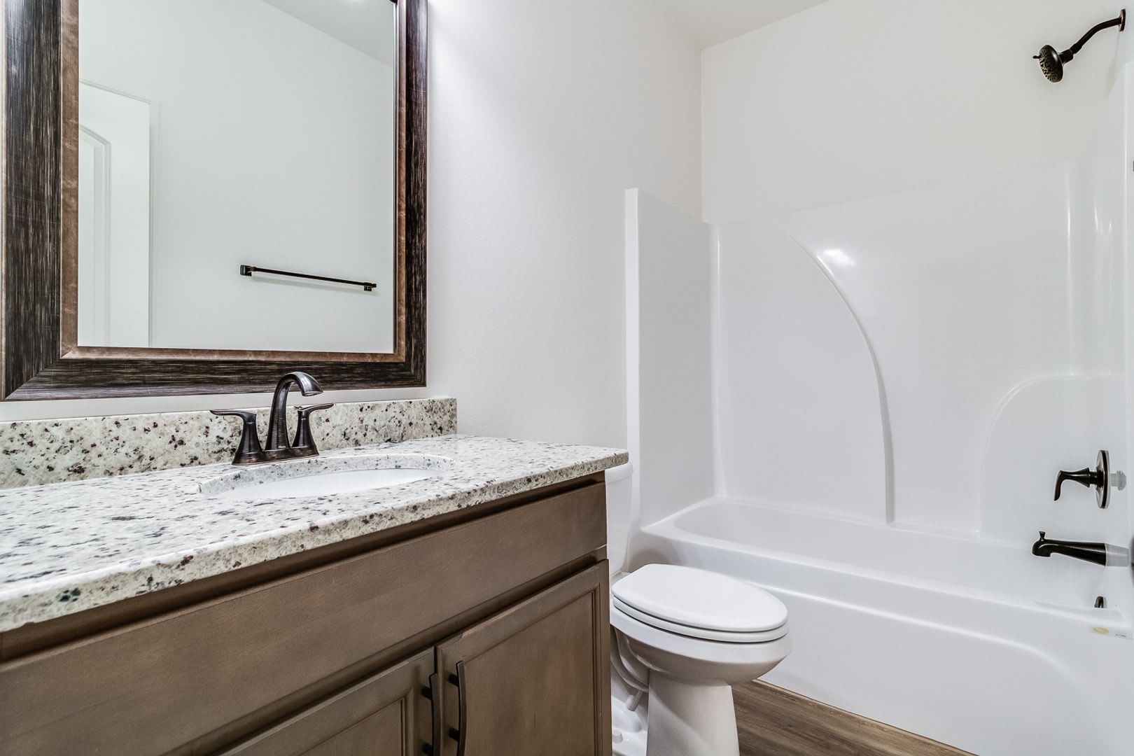 3 BED 2 BATH – photo 4