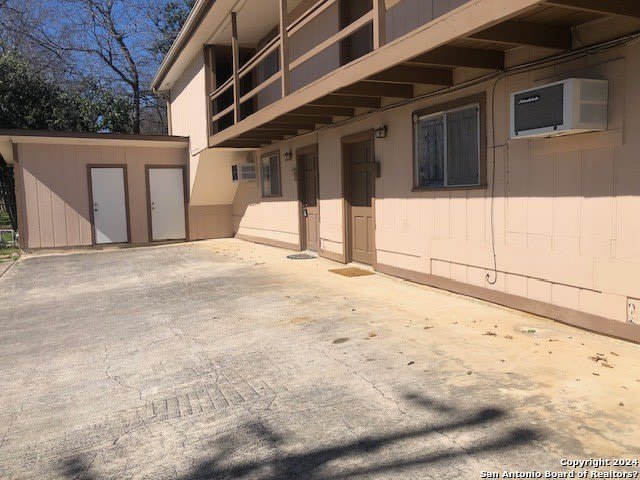 1428 Wiltshire Ave – photo 1