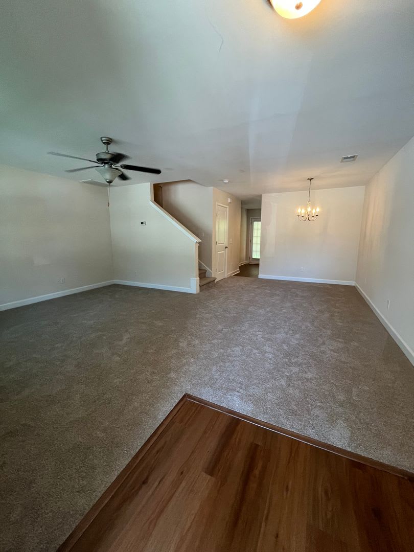 3 Bedroom, 2.5 Bath Townhome – photo 3