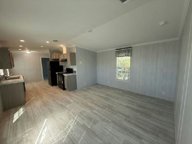 161 Colton Street – photo 2