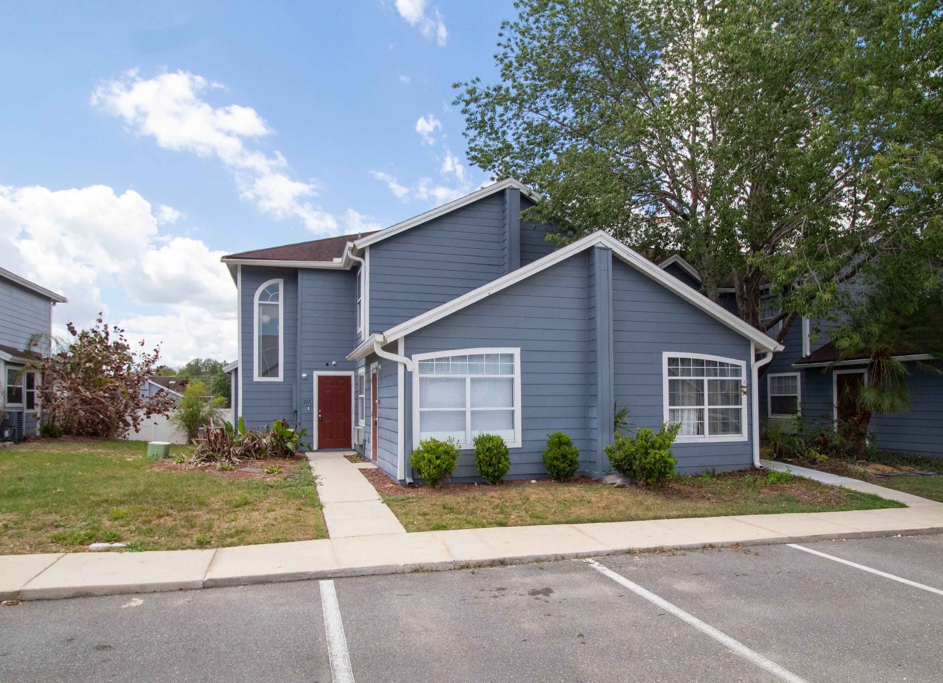 235 Mango Drive – photo 2