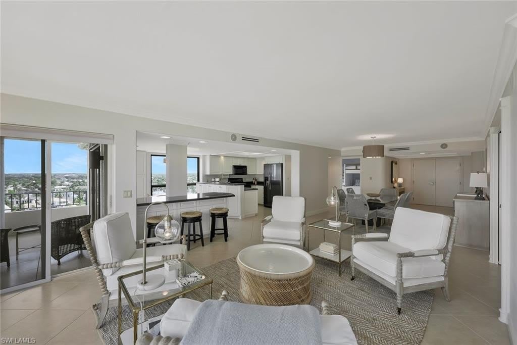 4451 Gulf Shore Blvd N – photo 4