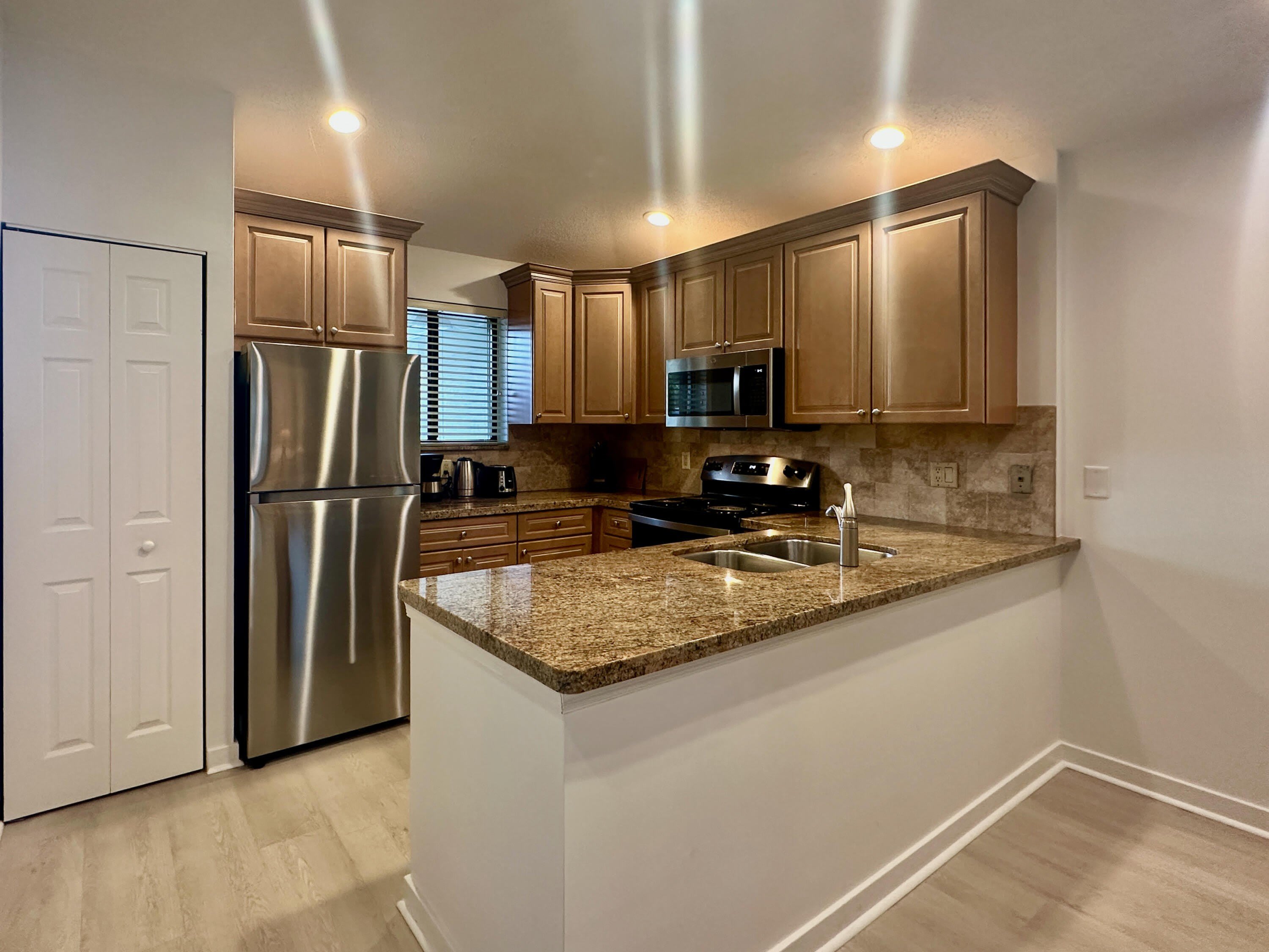 402 Club Drive – photo 4
