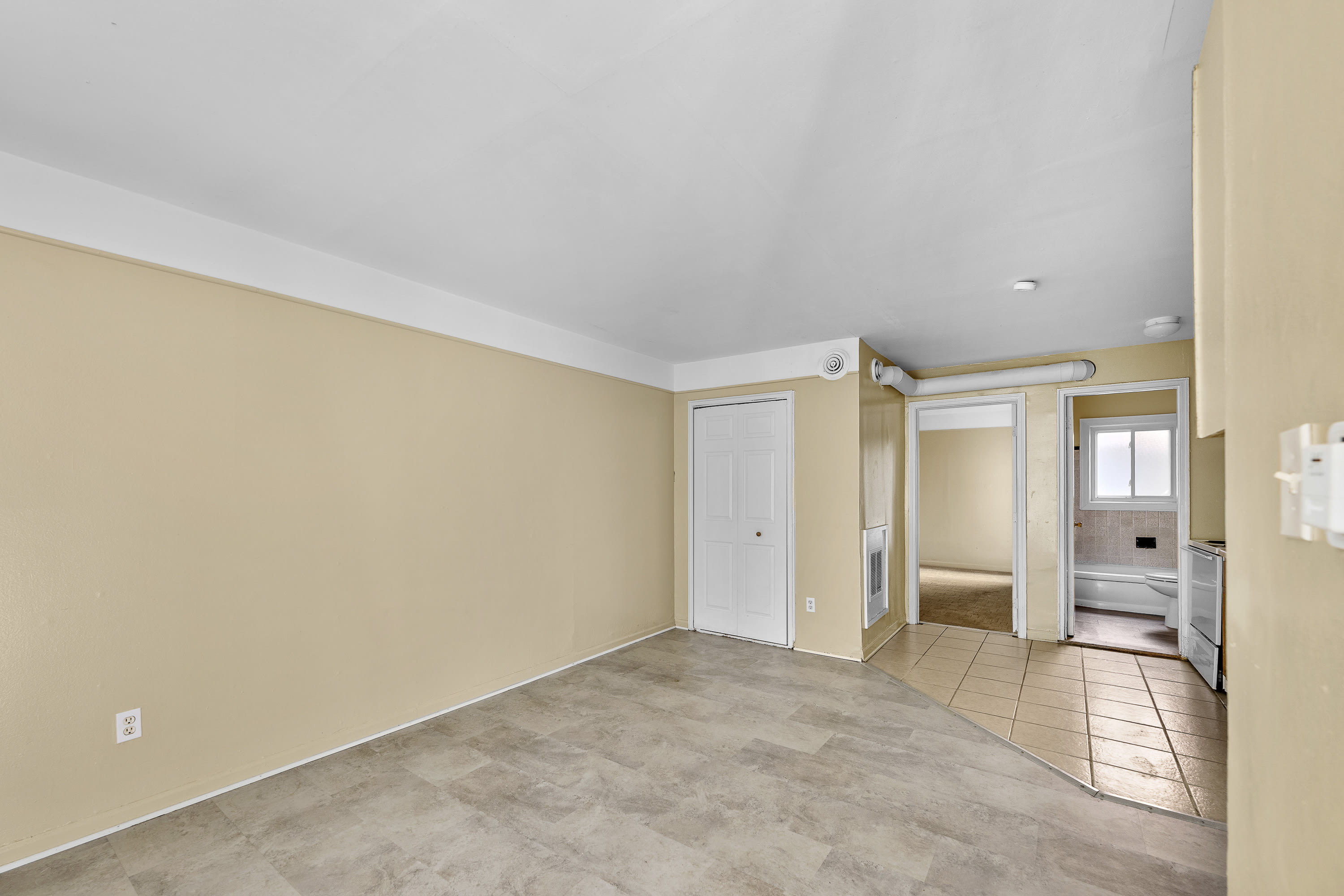 10071 Joy Rd Apt 7 – photo 5