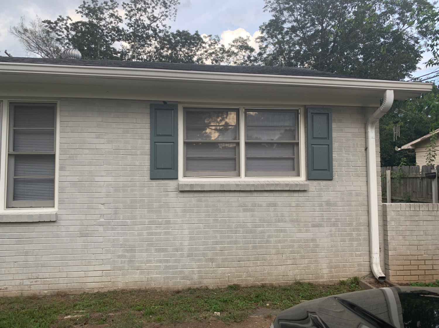1618 Hampton Road Northwest – photo 2