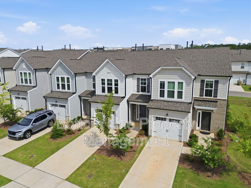 460 Glen Clova Dr – photo 4