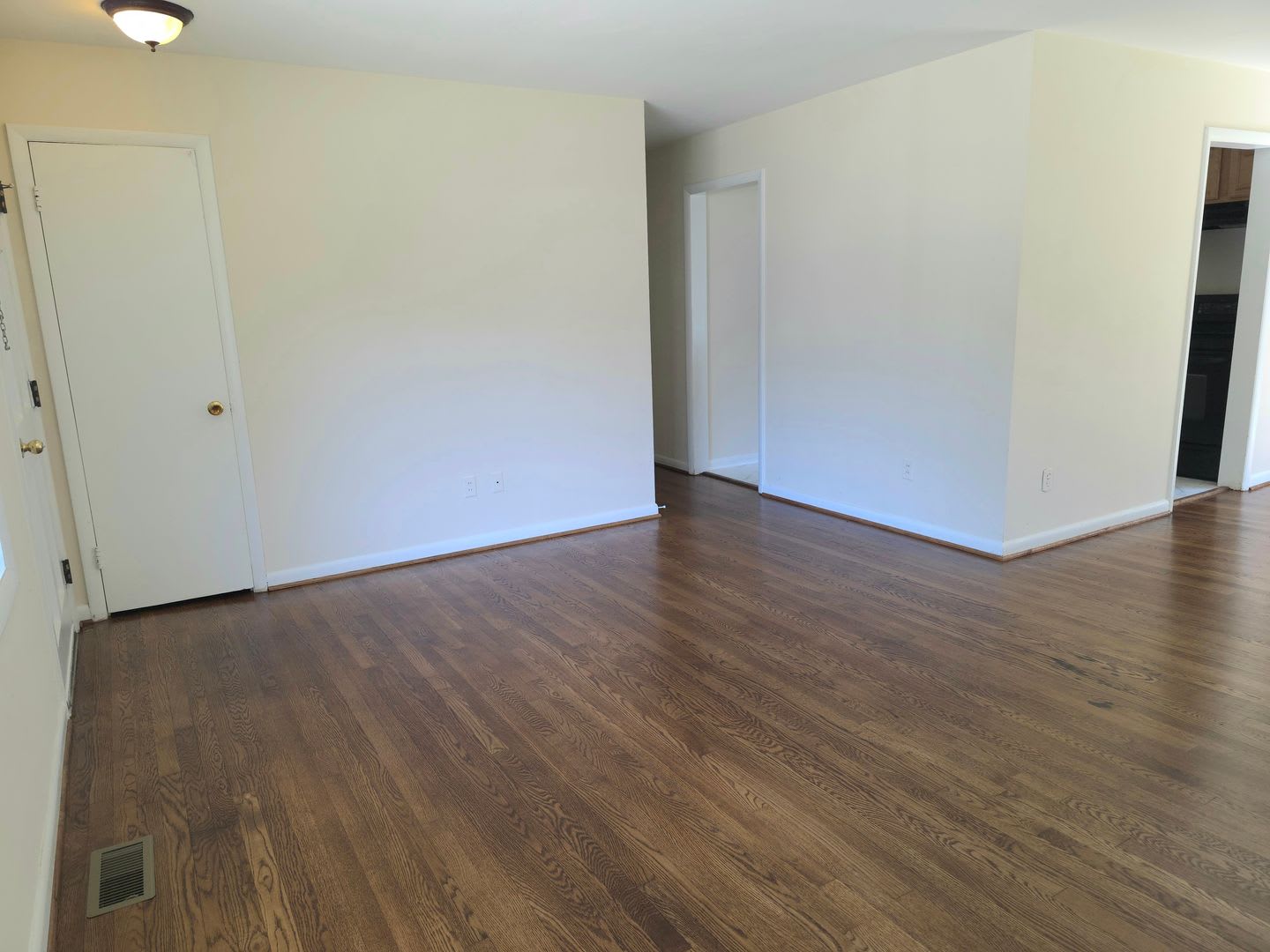 Move In Ready 3 Bedroom Ranch – photo 5