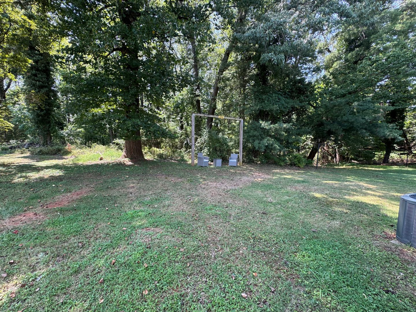 One Level Ranch with New Floors – photo 2