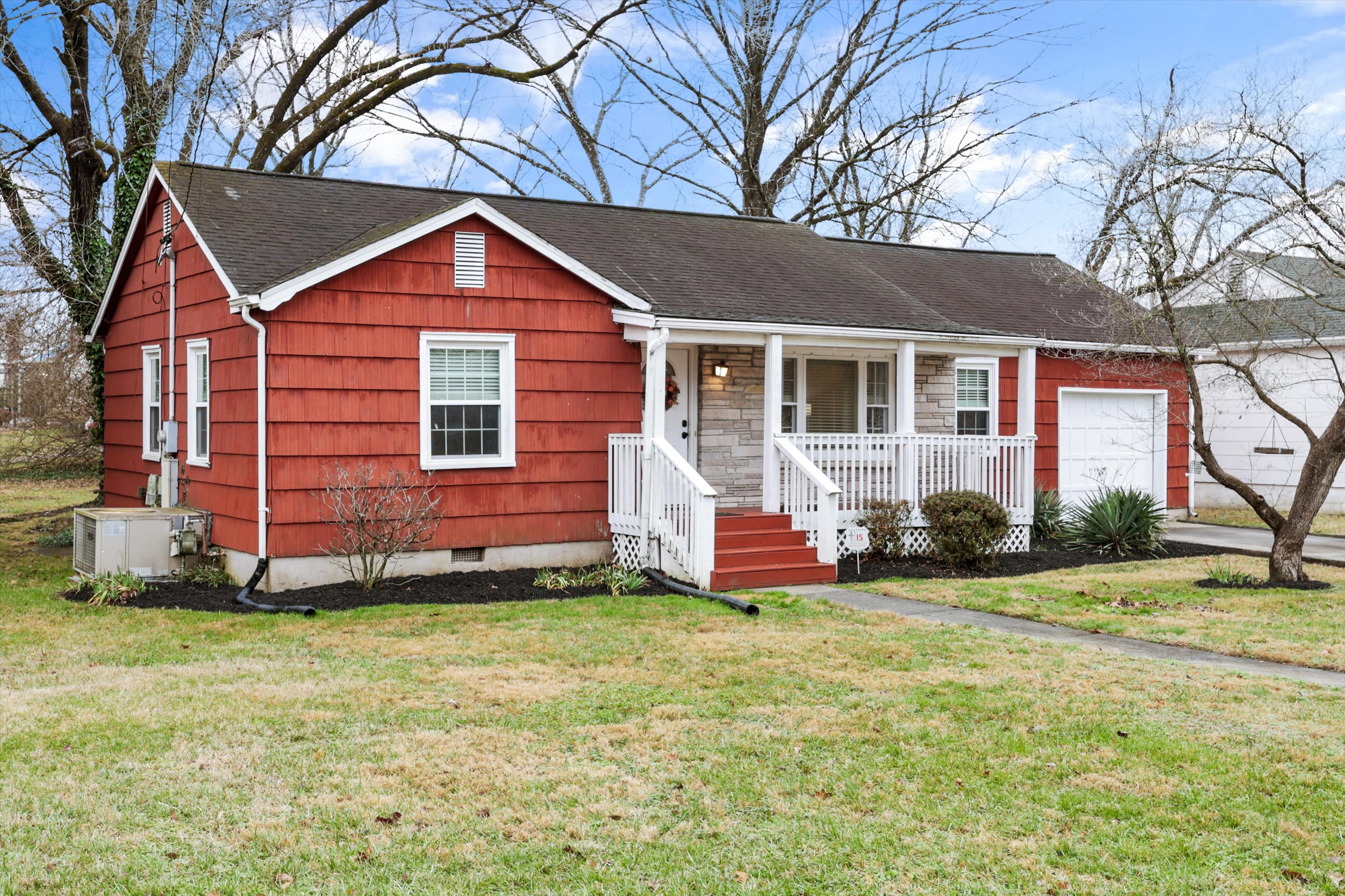 2414 Fairmont Blvd – photo 1