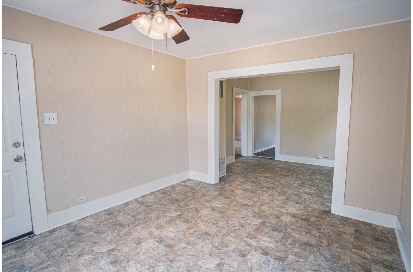610 Belmont – photo 5