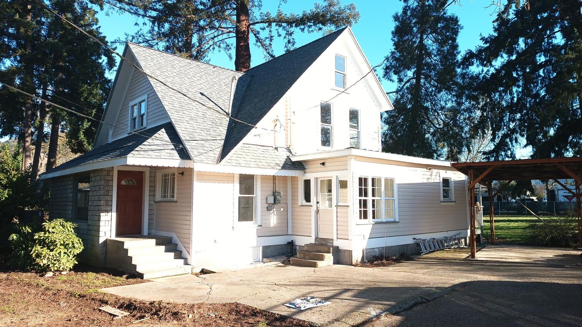 6+ Bdrm Home Built 1895. Close In. With Pastures. – photo 1