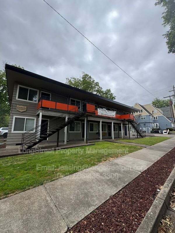 2510 NW Van Buren Ave – photo 2