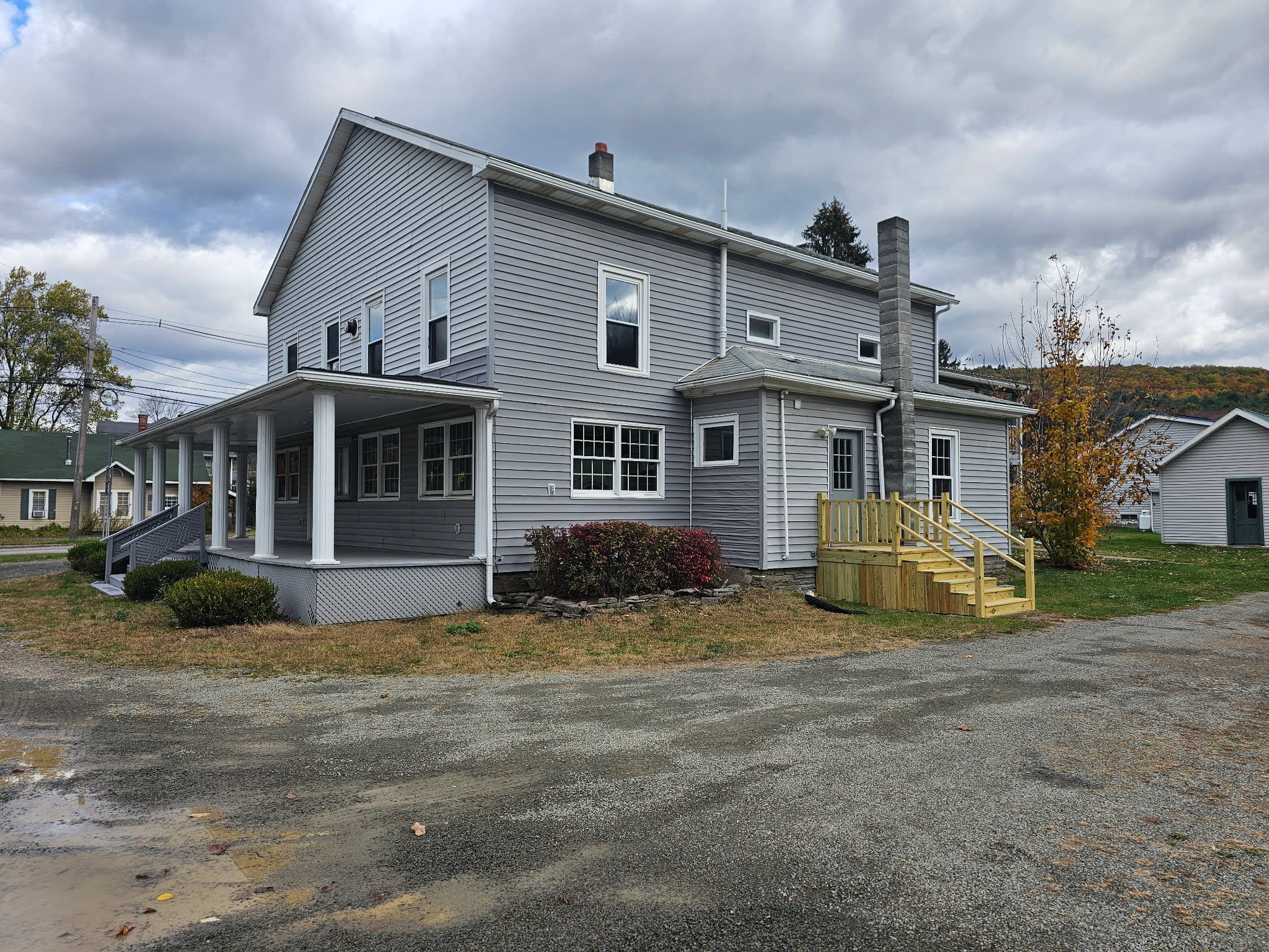 464 Main Street – photo 3