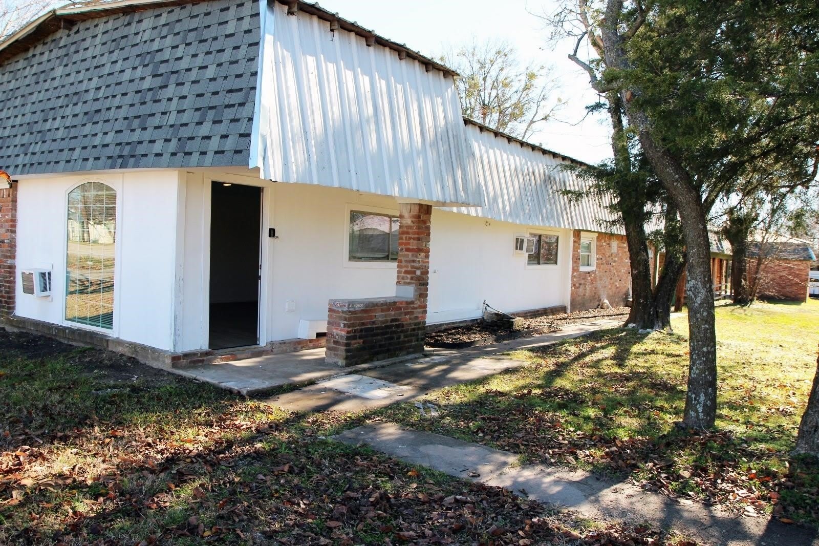 4405 Oneal Street – photo 2
