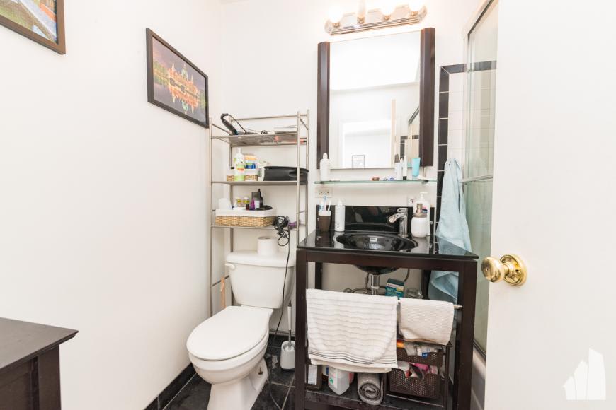 803 W Oakdale – photo 3
