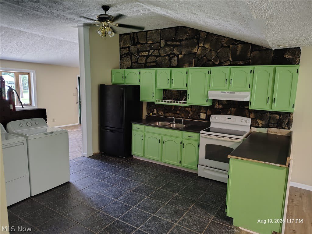 2822 Redgate Lane – photo 3