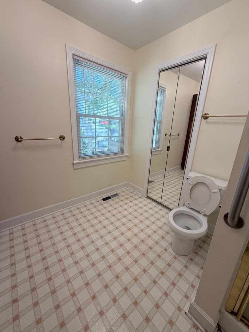 3 Bedroom 2 Bathroom House – photo 3