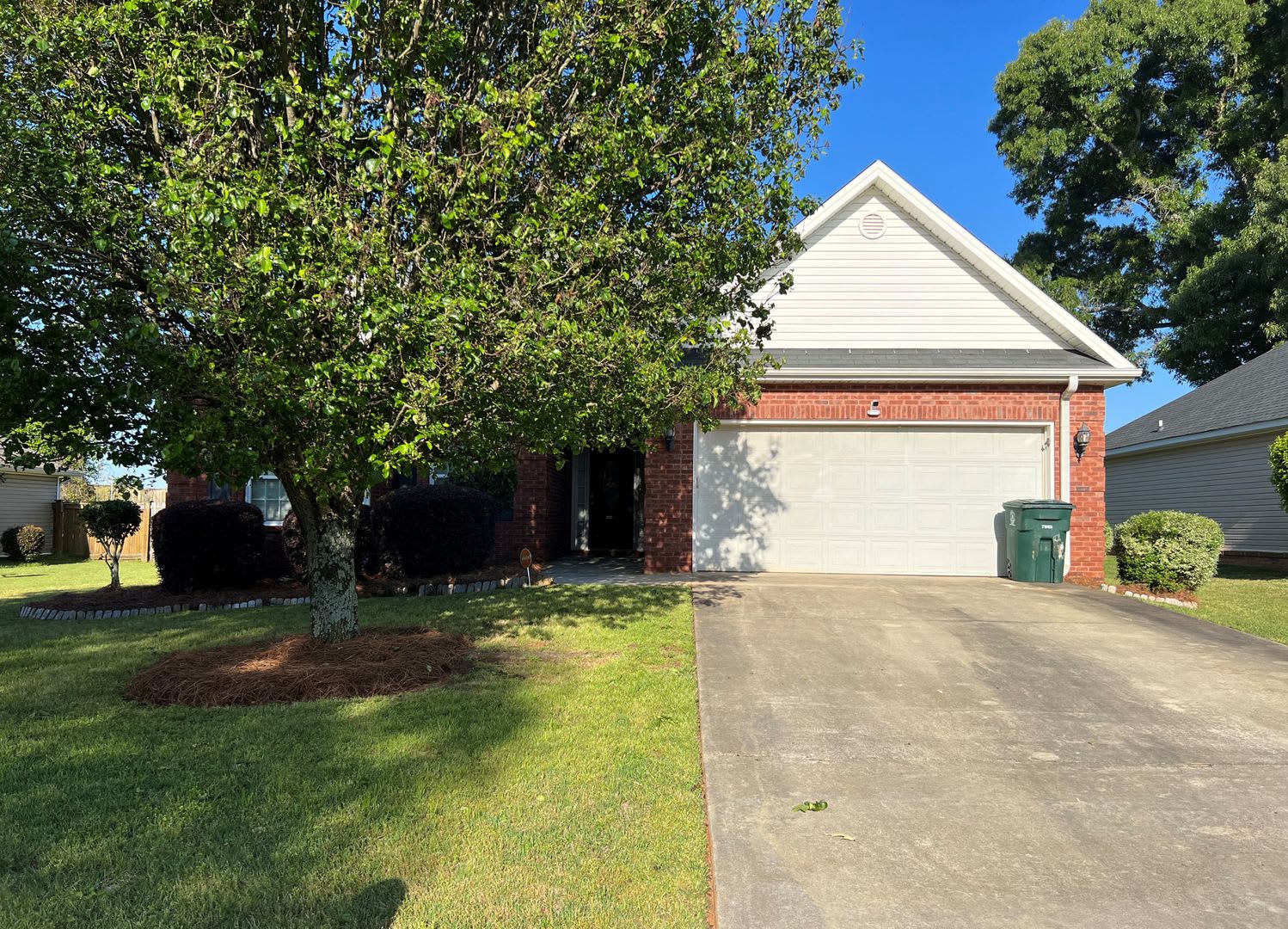 Beautiful 3BD/2B House in Byron with a lot of Extra's!! – photo 1