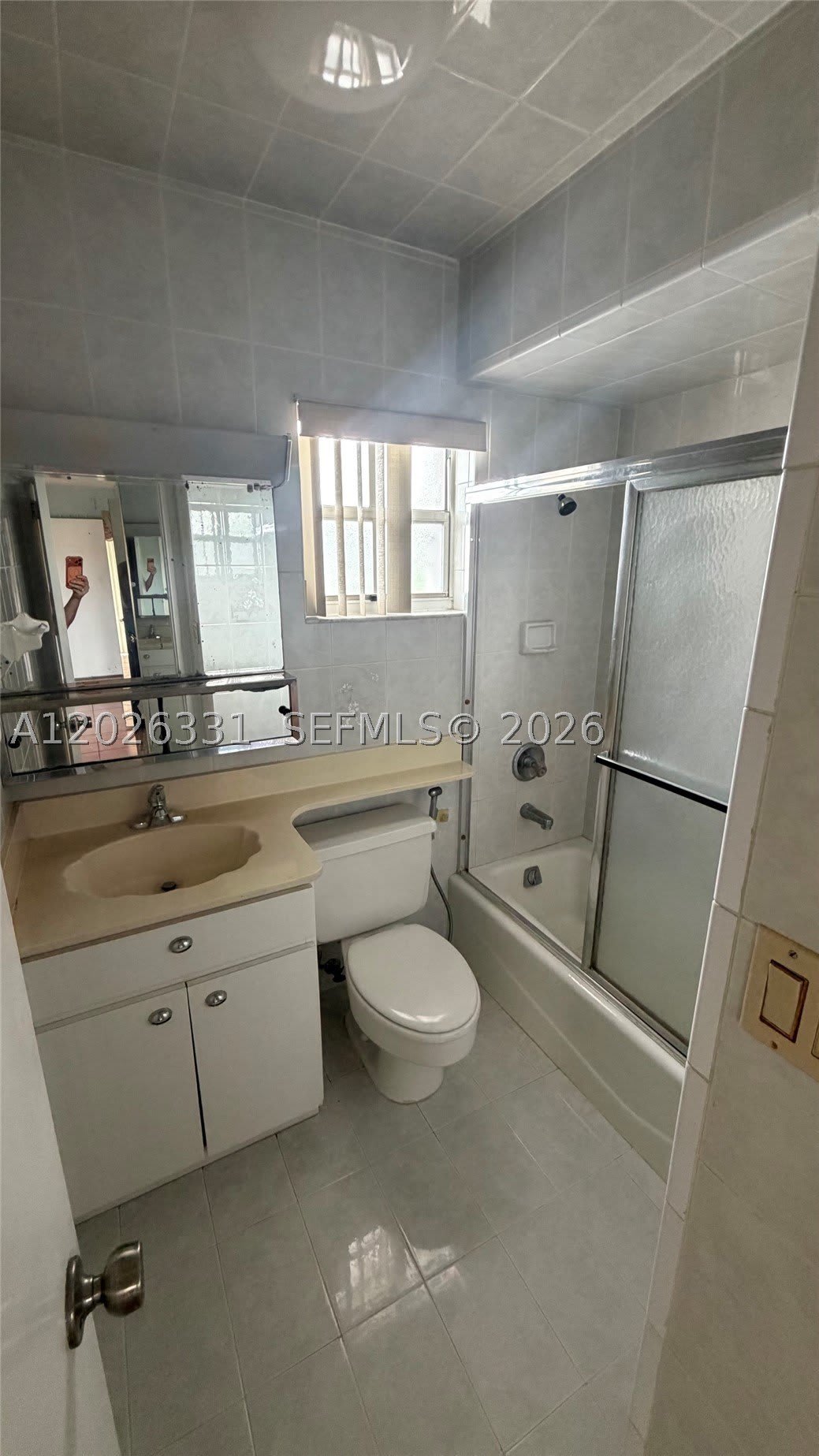 770 E 19th St – photo 4
