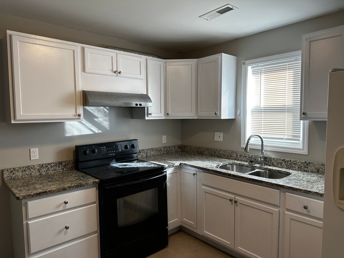 Exclusively Offered by Muse Realty, LLC – photo 4