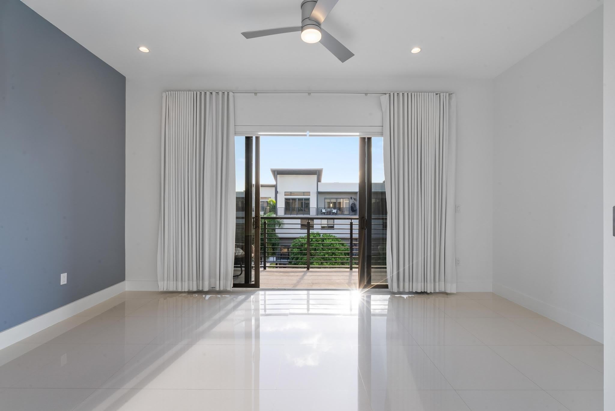 180 SE 4TH Terrace – photo 3