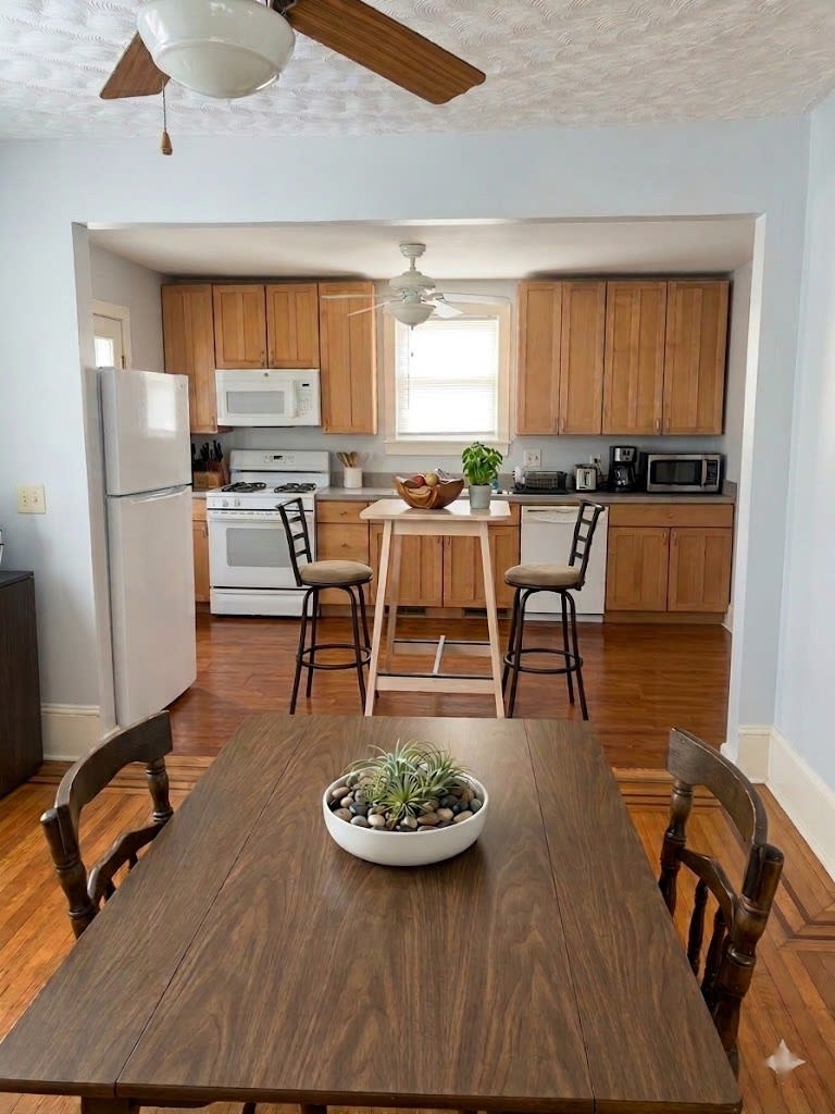 1605 Longwood Drive – photo 4