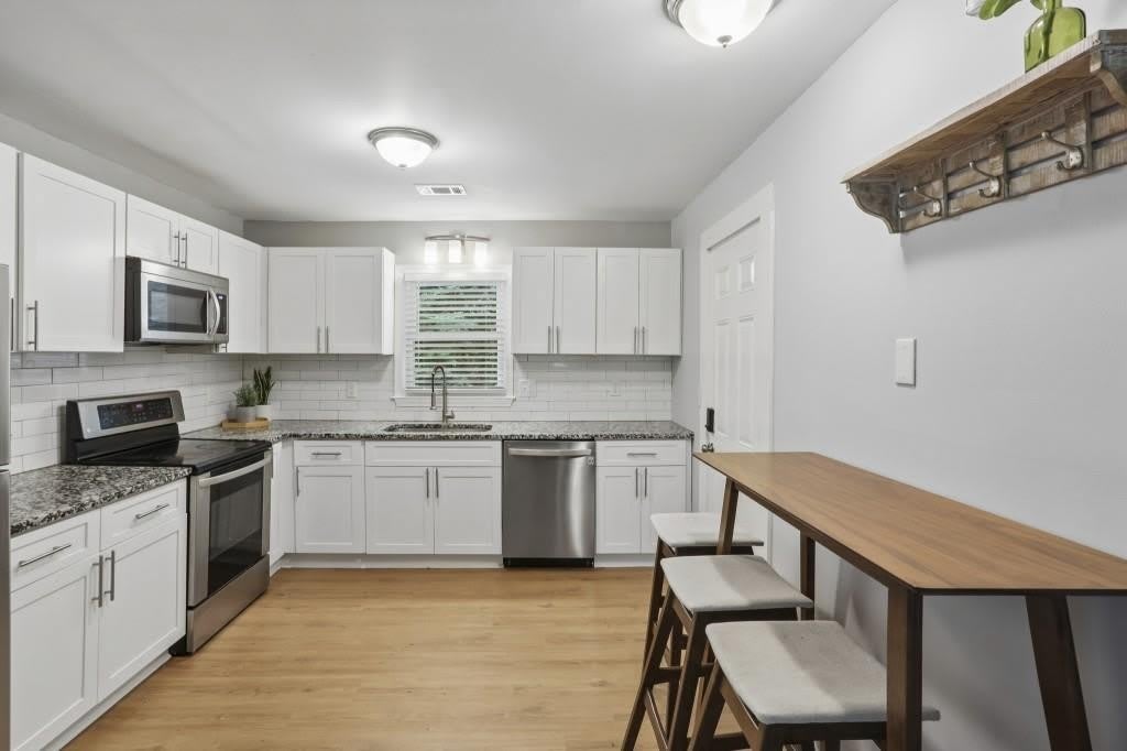 2891 White Oak Drive – photo 3