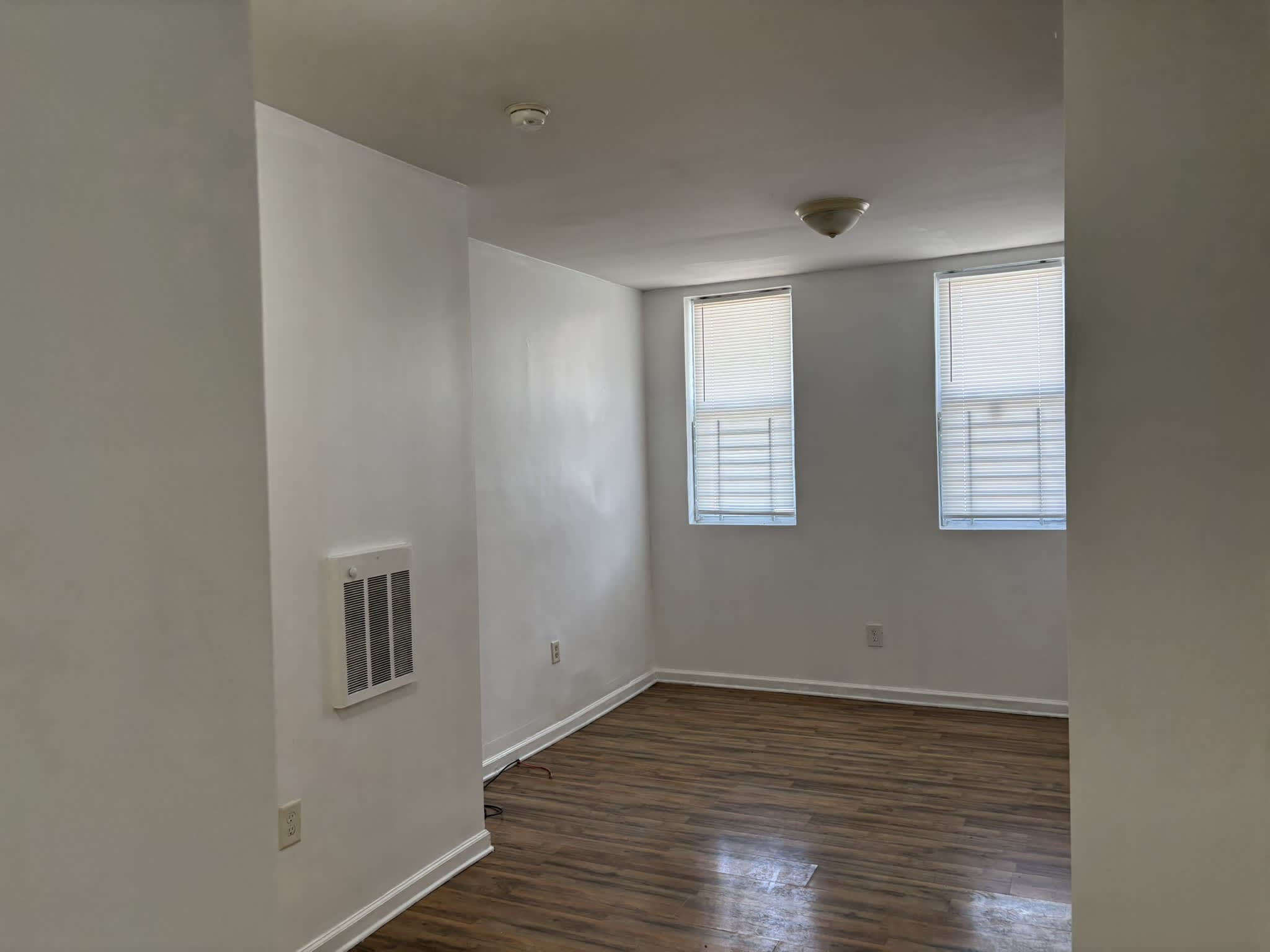 885 Belmont Avenue – photo 4
