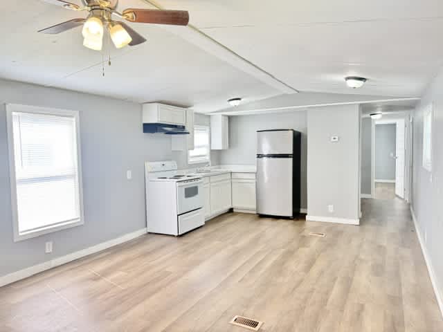 203 W Conyers Avenue Lot 4 – photo 3