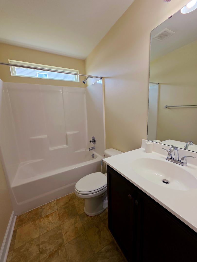 3BD 2BA in Bradford Estates – photo 5