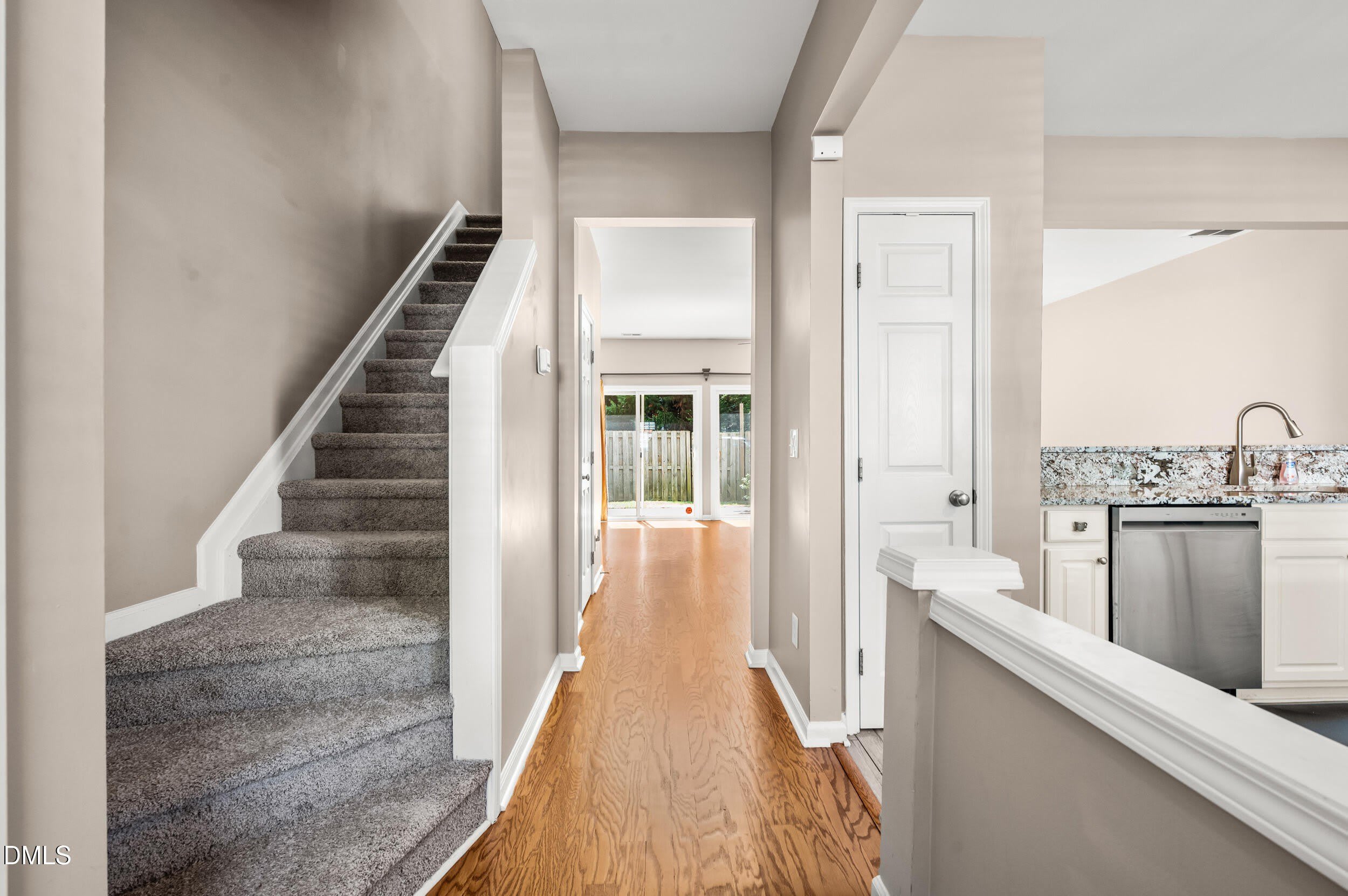 8139 Rhiannon Road – photo 4