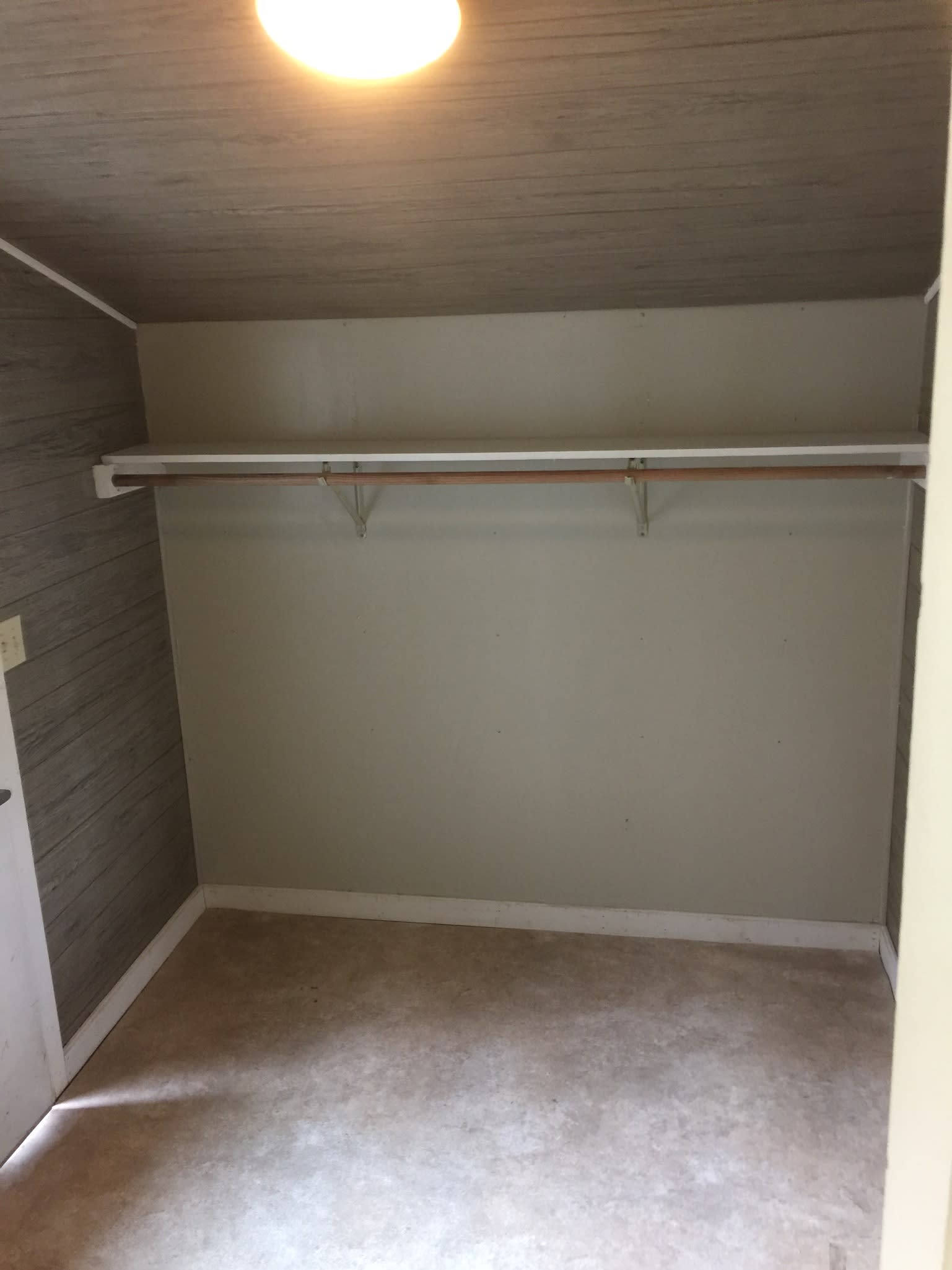 252 Herbert St S – photo 2