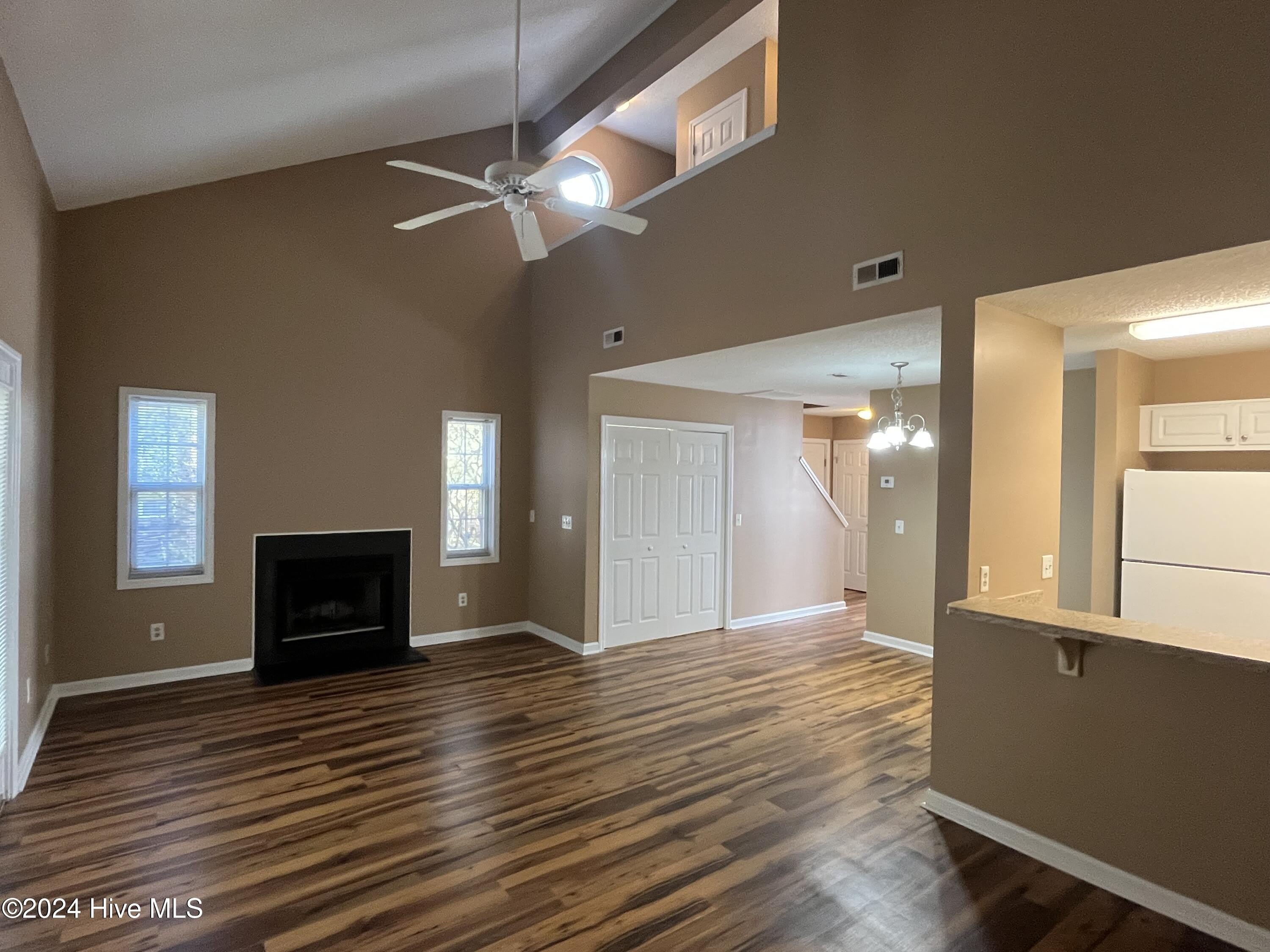 5146 Lamppost Circle – photo 4