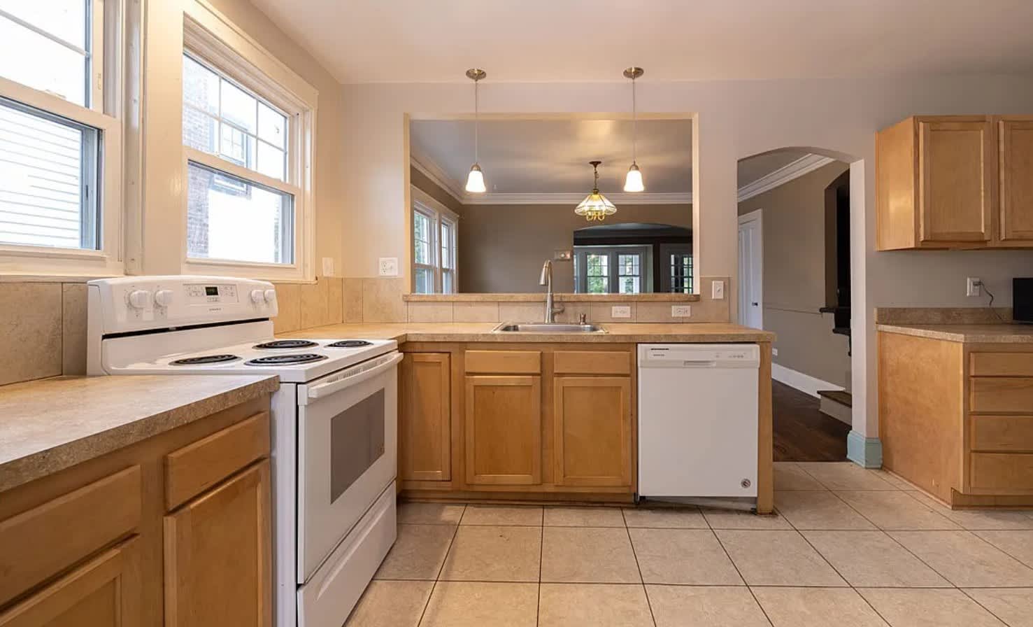 2296 South Overlook Road – photo 3