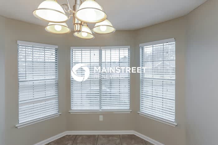 6659 Ross Manor Drive – photo 4