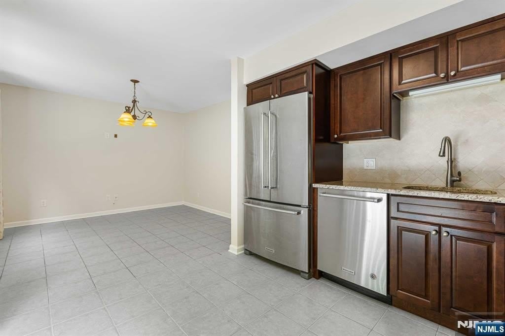 6 04 Cross Meadows – photo 5