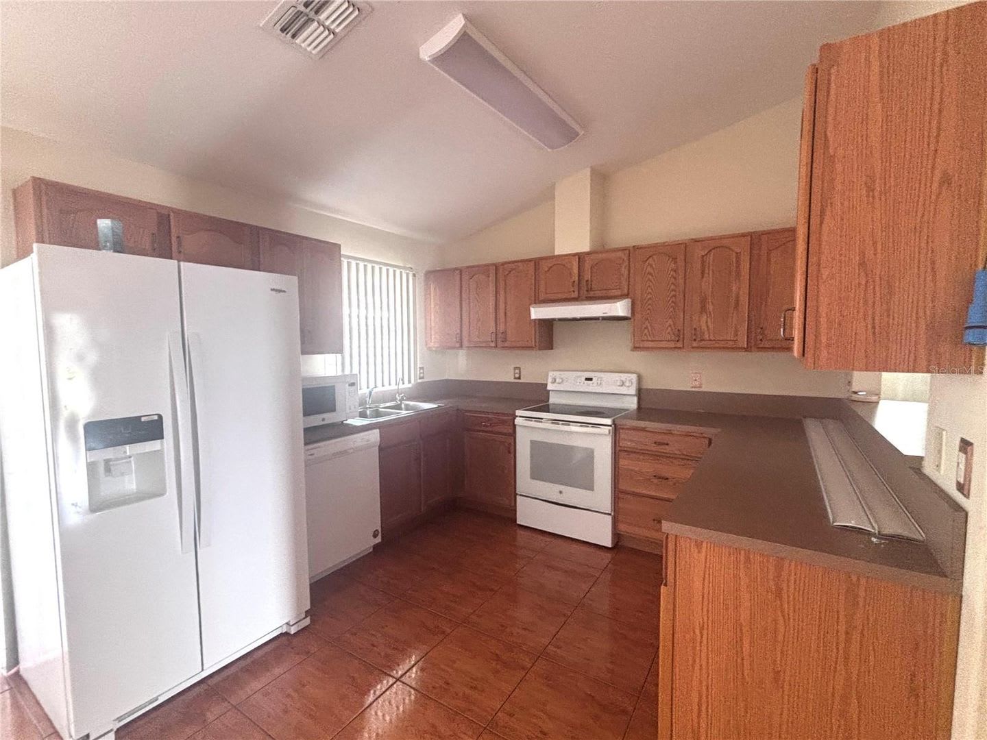 Poinciana Home – photo 5