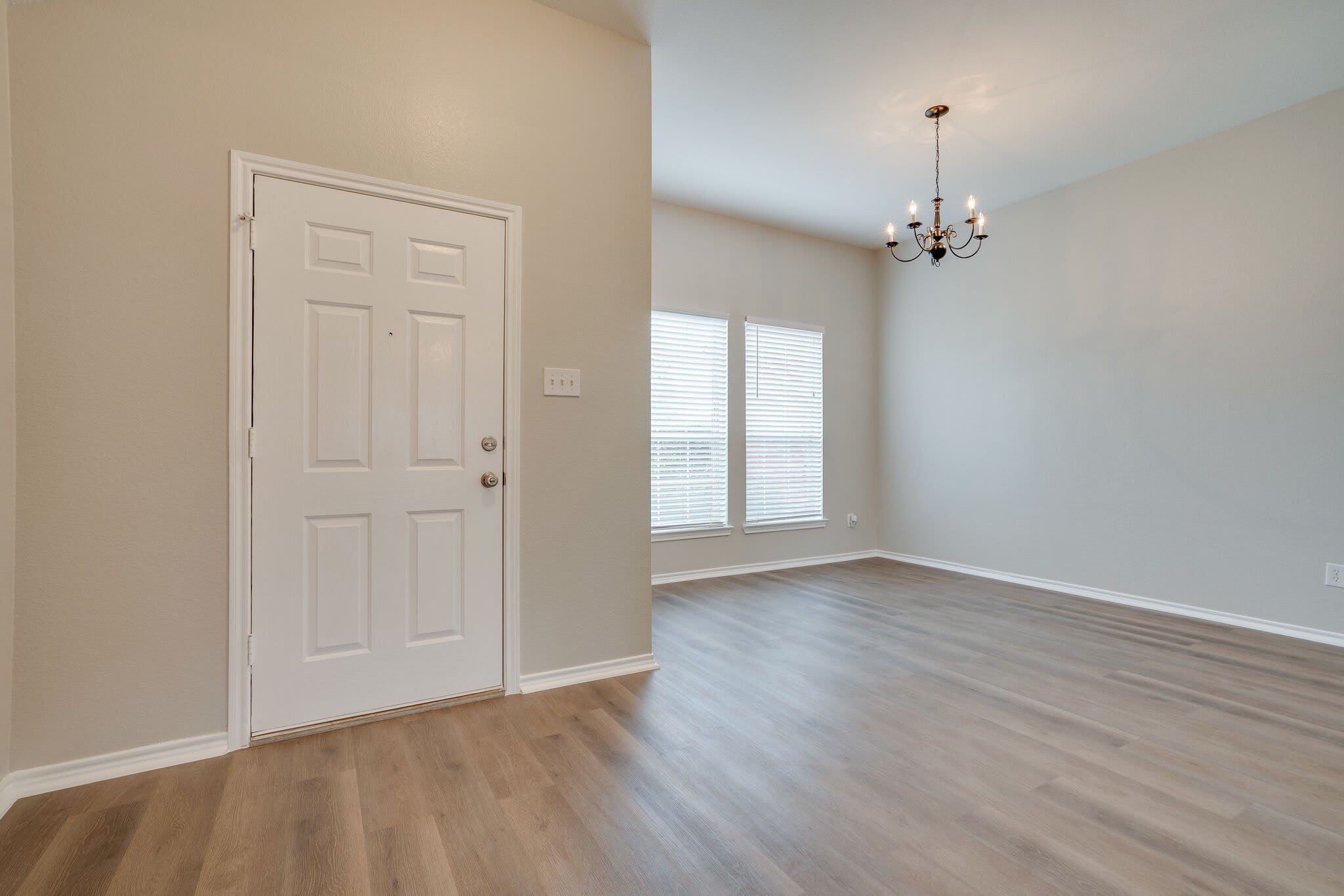1240 Miller Lane – photo 5
