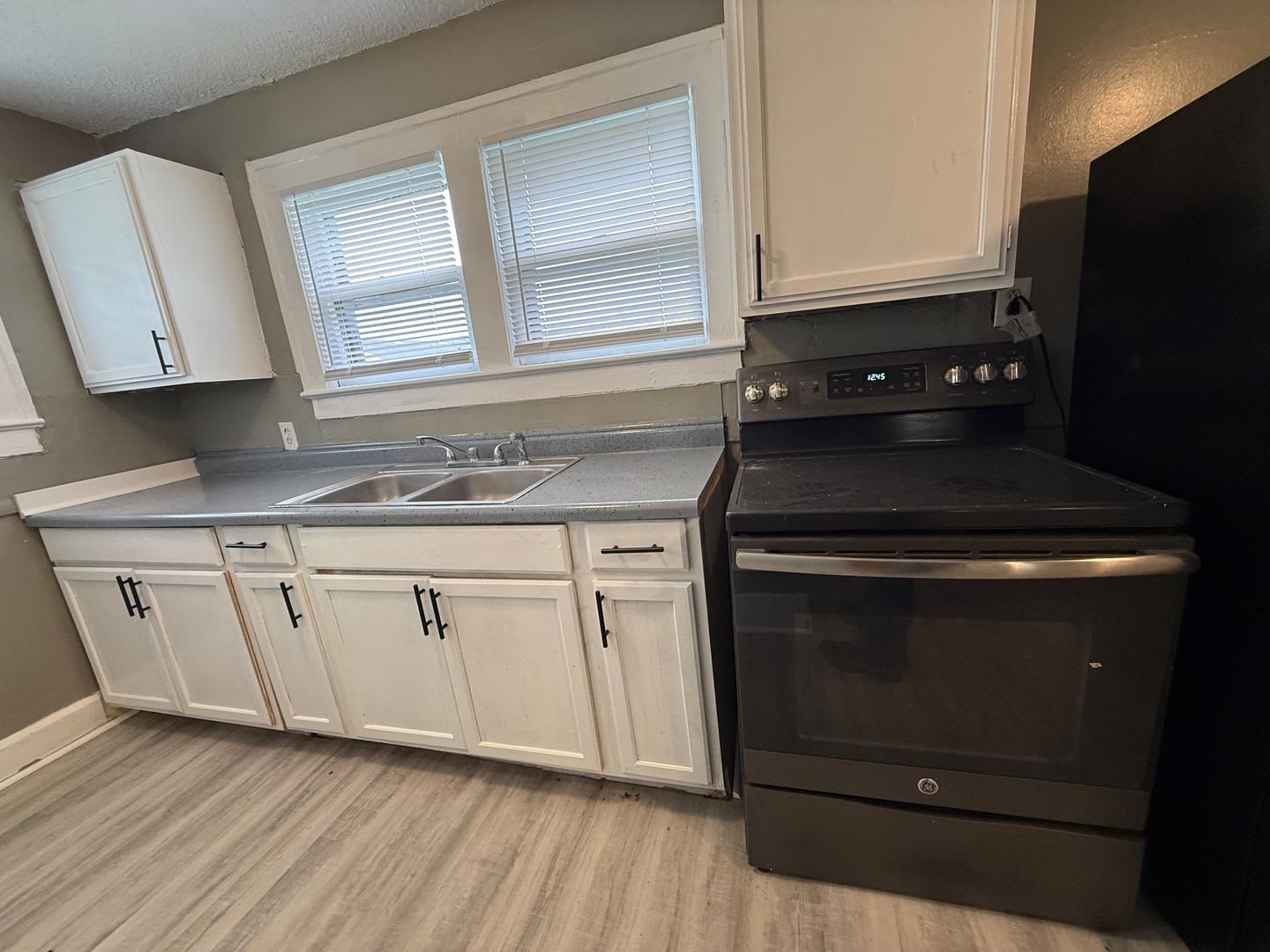 For Rent 1203 S Shipley Spacious 2 Bedroom Home New Appliances Washer Dryer Hookups Included – photo 3
