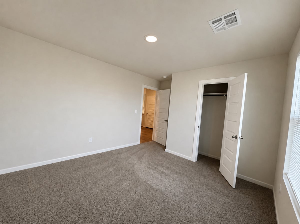 2512 Kathleens Crossing – photo 2