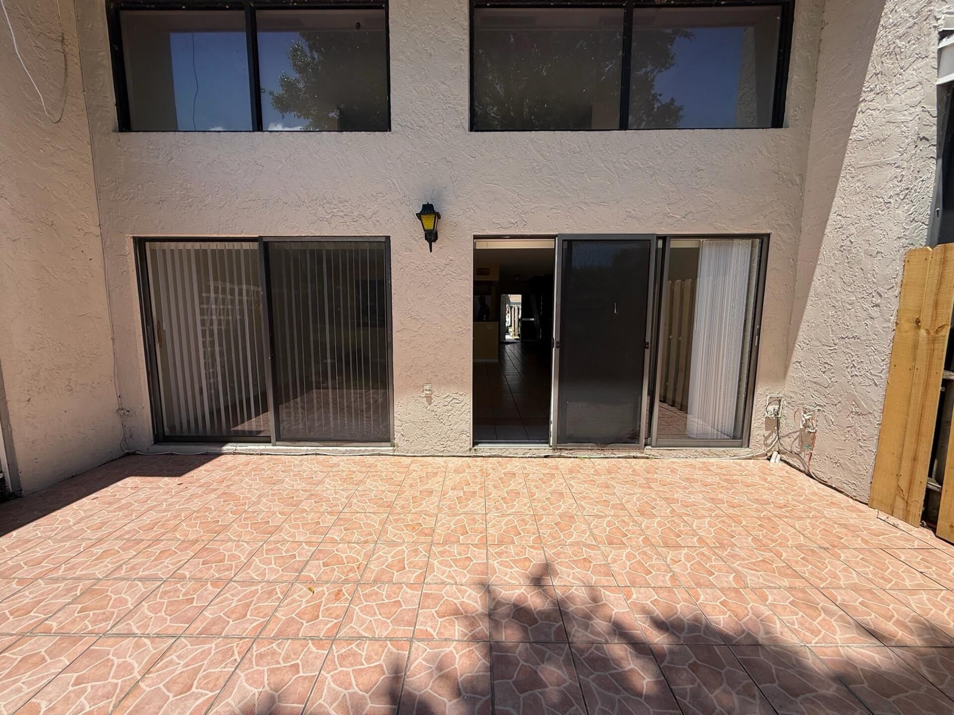5006 S University Drive – photo 2