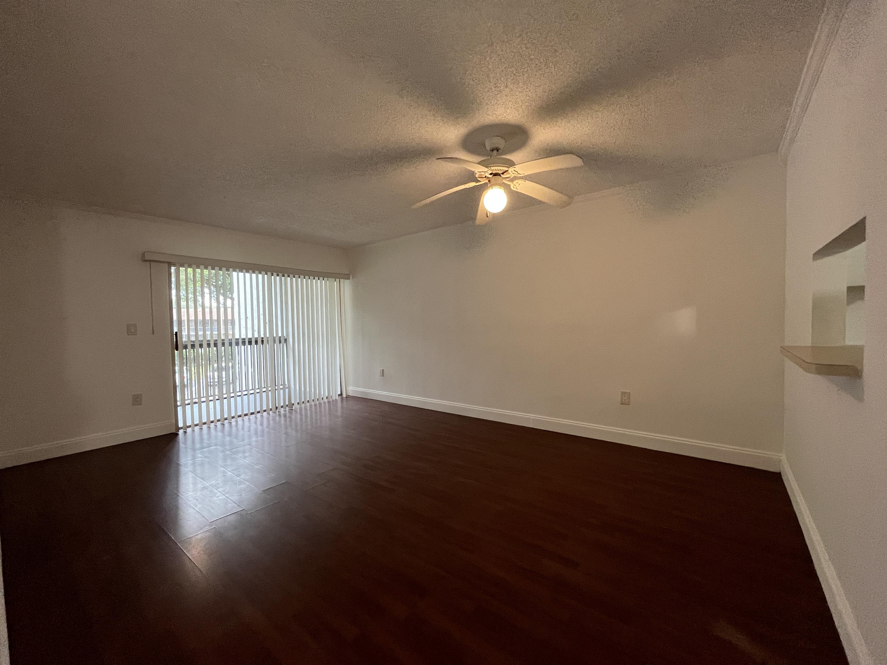 701 North Pine Island Rd #202 – photo 2