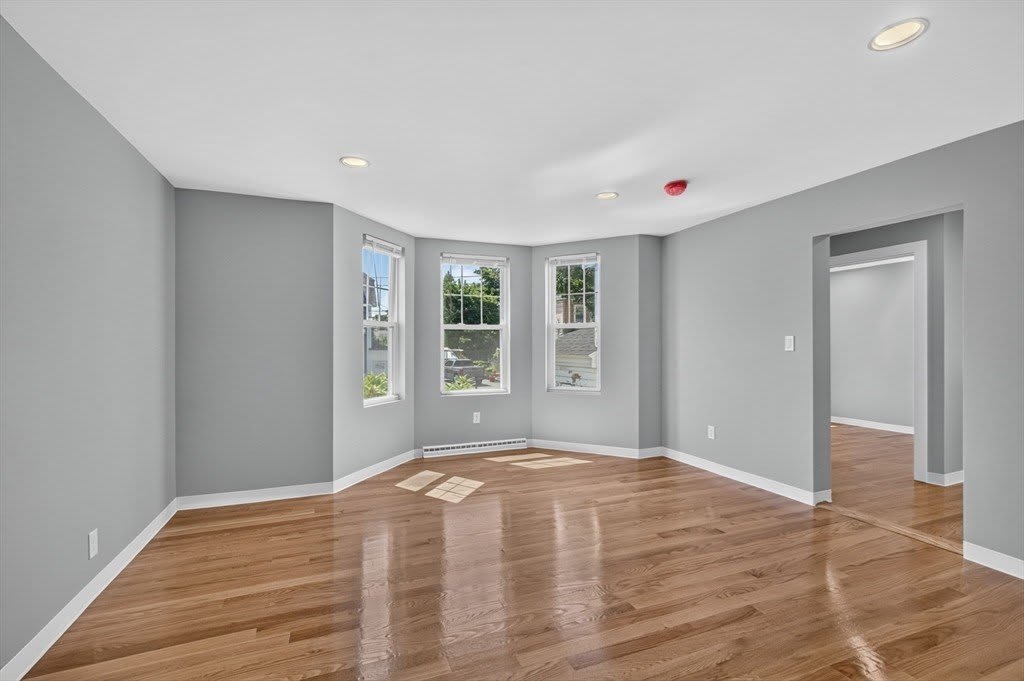 311 Central St – photo 3