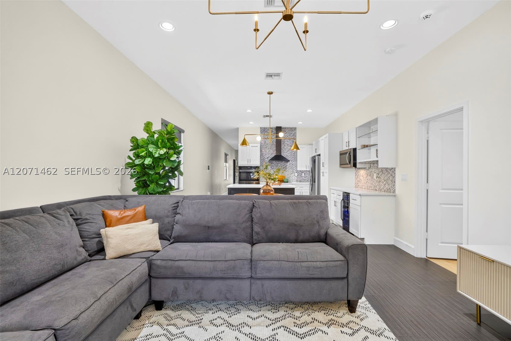 4917 NW 51st Ter – photo 4