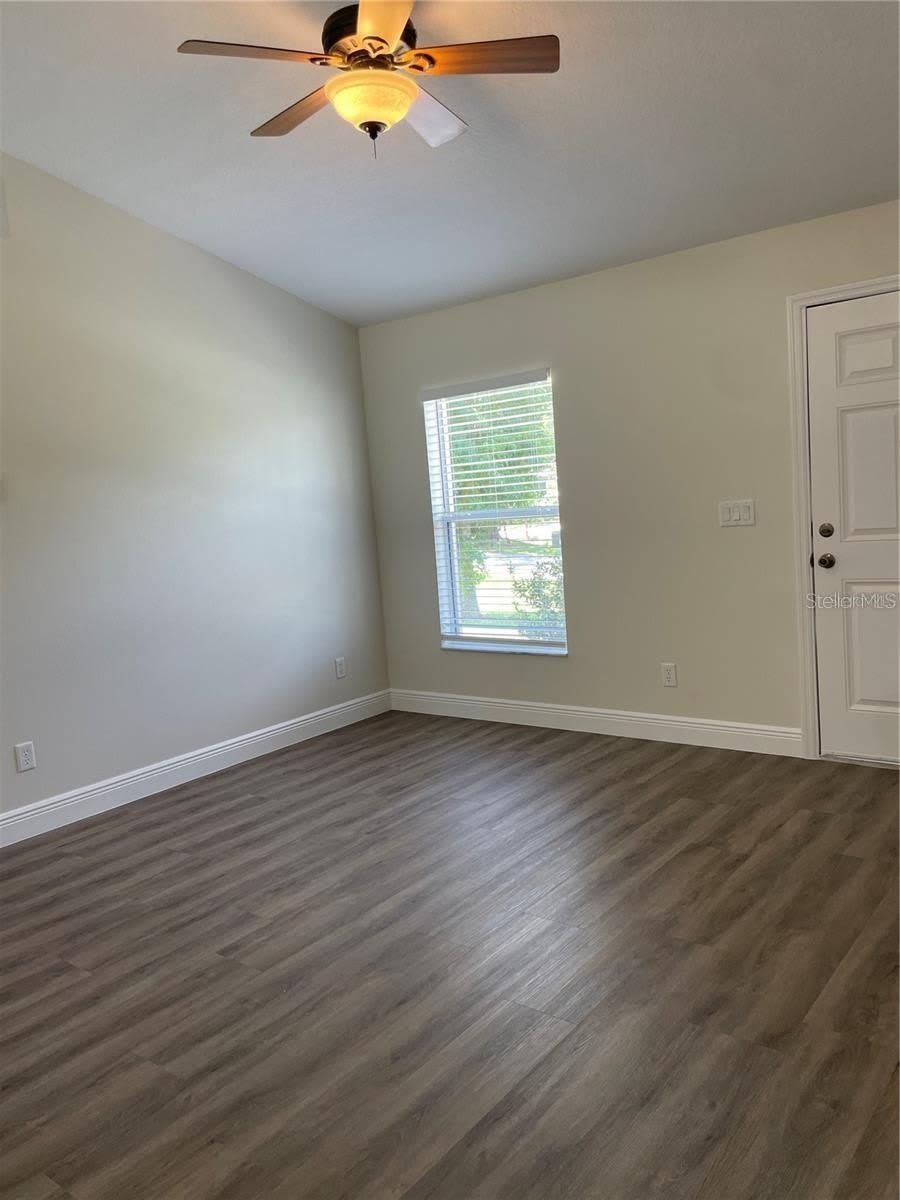 17542 DORIS Street – photo 3