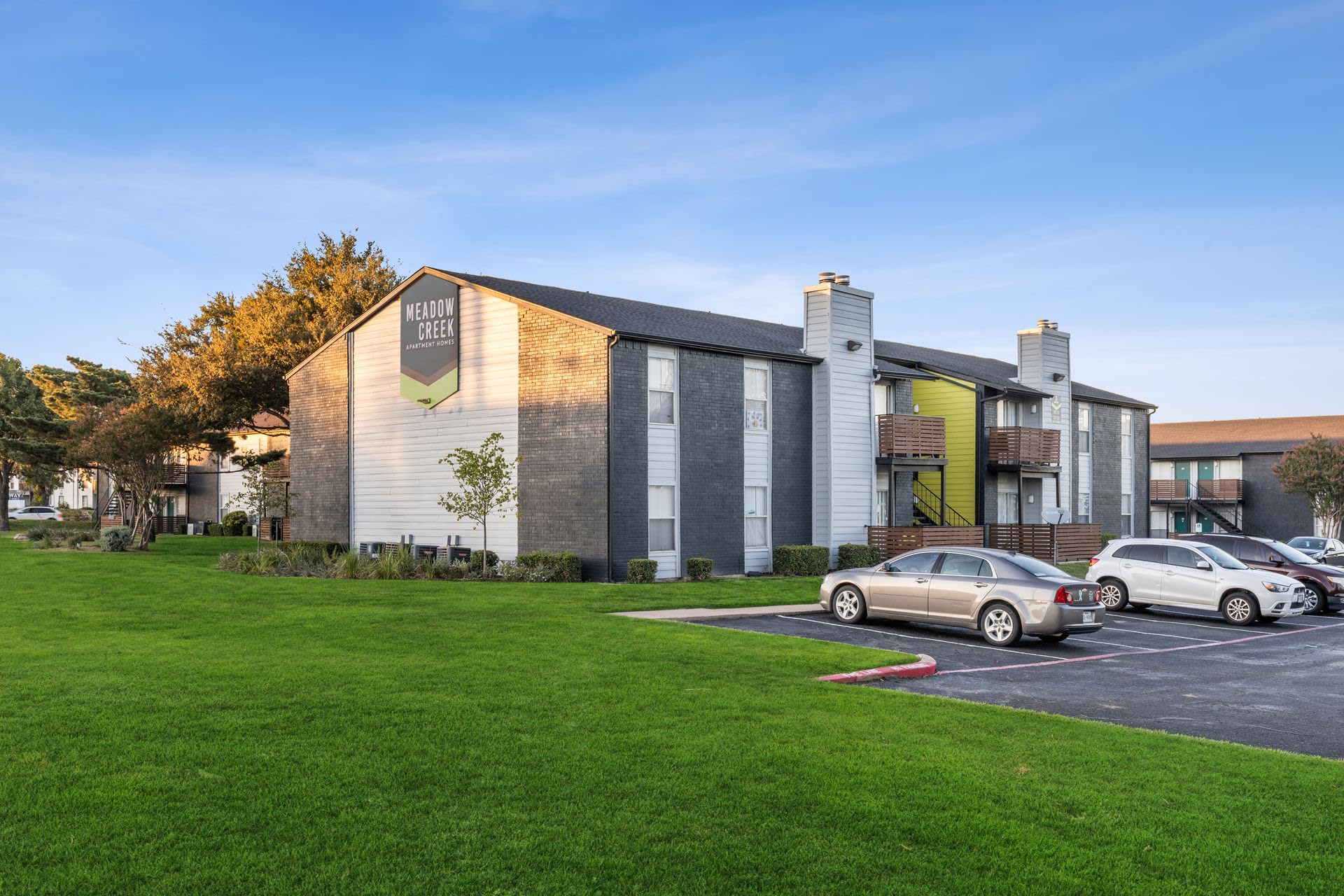 Meadow Creek Apartments – photo 4