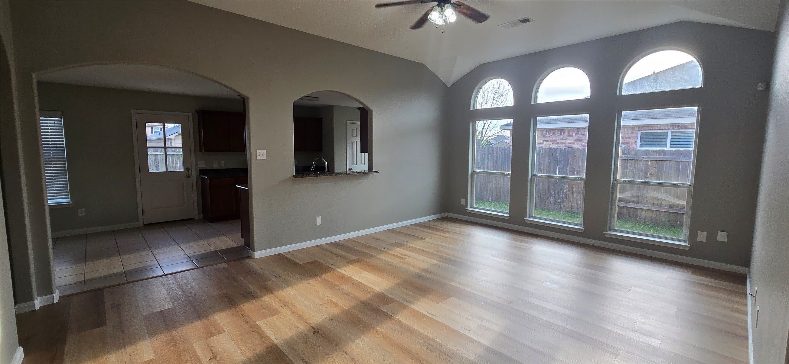325 Meadow View Lane – photo 4