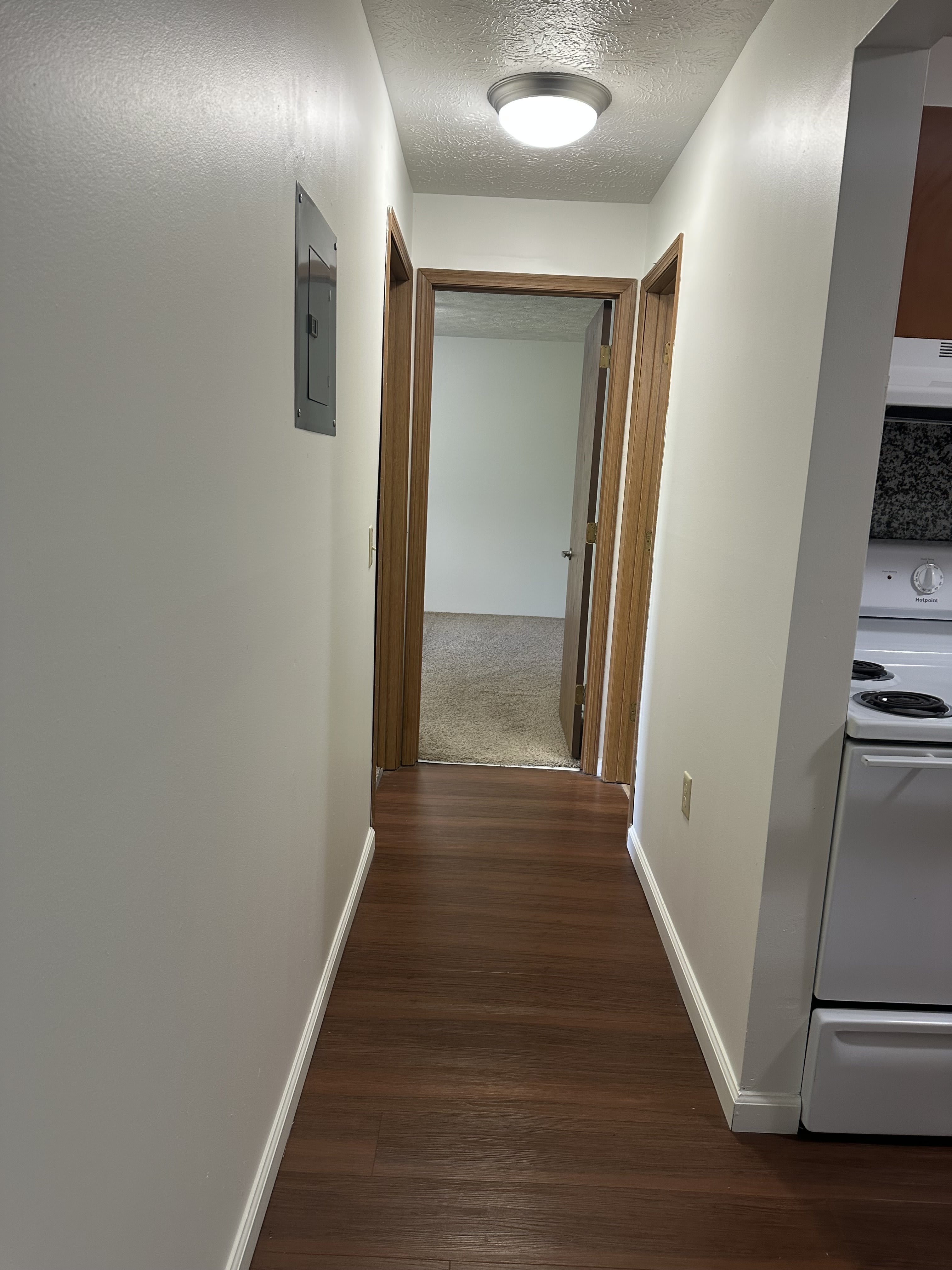 1115 S Latson Rd – photo 5