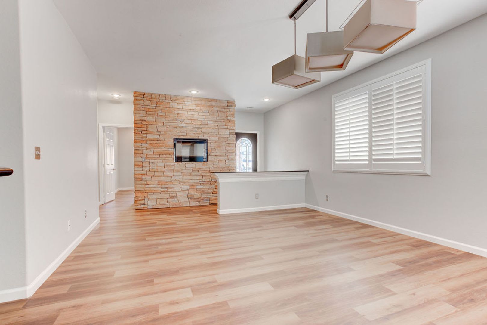 325 Brilliant Summit Circle, Henderson, NV 89052 – photo 4